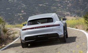 Porsche confirma la producción del Mission E Cross Turismo bajo la gama Taycan