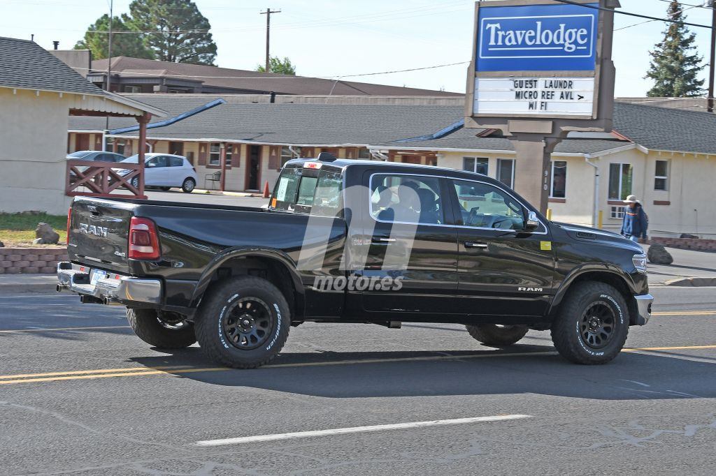 ram-rebel-tr-fotos-espia-201850902_5.jpg