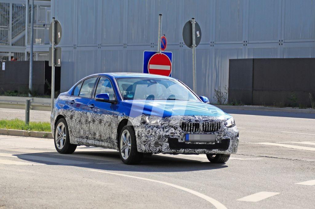 bmw-serie-1-sedan-fotos-espia-201851674_