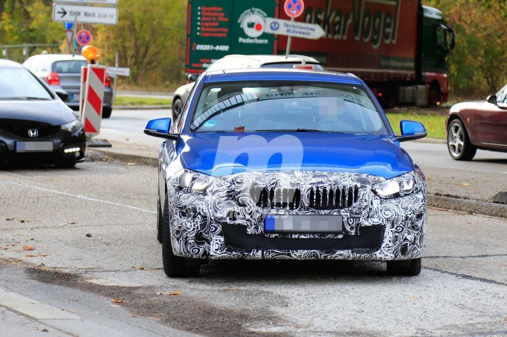 bmw-serie-1-sedan-fotos-espia-201851674_