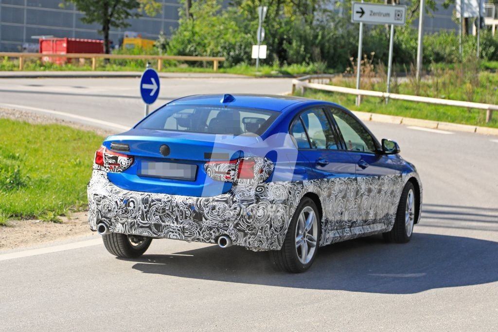 bmw-serie-1-sedan-fotos-espia-201851674_