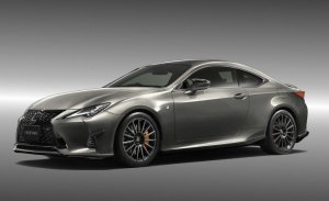 El Lexus RC F 2019 estrena nuevos accesorios TRD