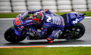 Maverick Viñales logra la pole del GP de Valencia de MotoGP