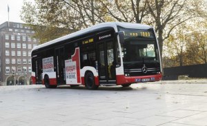 Mercedes entrega su primer autobús eCitaro eléctrico en Hamburgo
