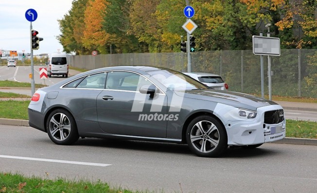 Mercedes Clase E Coupé 2020 - foto espía Mercedes Clase E Coupé 2020 - foto espía