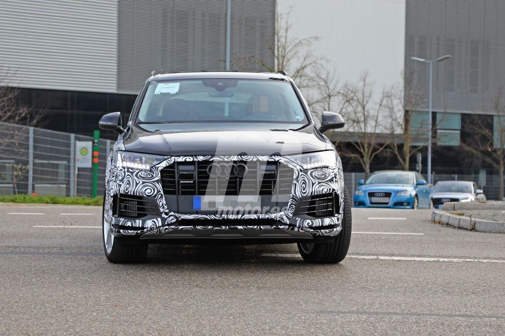 nuevas-fotos-espia-del-audi-q7-muestran-