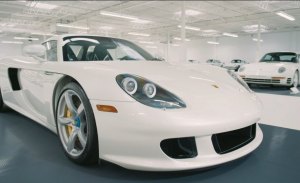 The White Collection: 65 Porsche y todos de color blanco