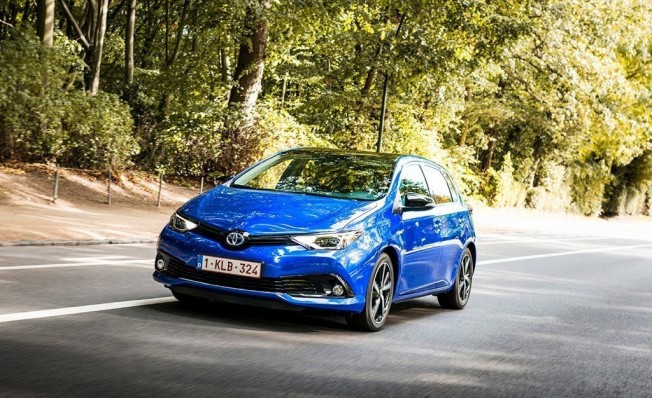 Toyota Auris Hybrid Toyota Auris Hybrid