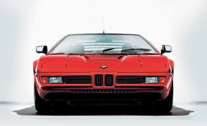 ¿El nuevo BMW de motor central será el verdadero sucesor del BMW M1?