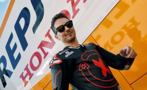 Jorge Lorenzo se rompe el escafoides de su muñeca izquierda