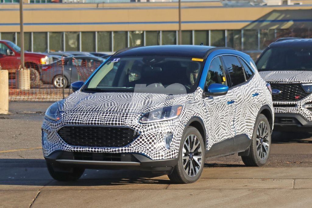 la-nueva-generacion-del-ford-kuga-comienza-a-perder-camuflaje-201953318_2.jpg
