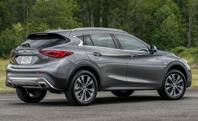 Infiniti QX30 - posterior Infiniti QX30 - posterior