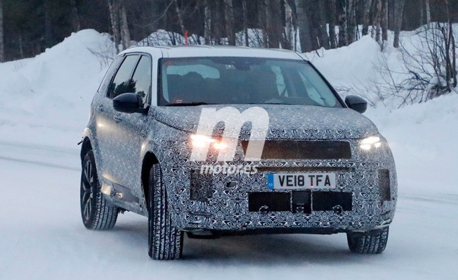Land Rover Discovery Sport 2020 - foto espía frontal Land Rover Discovery Sport 2020 - foto espía frontal