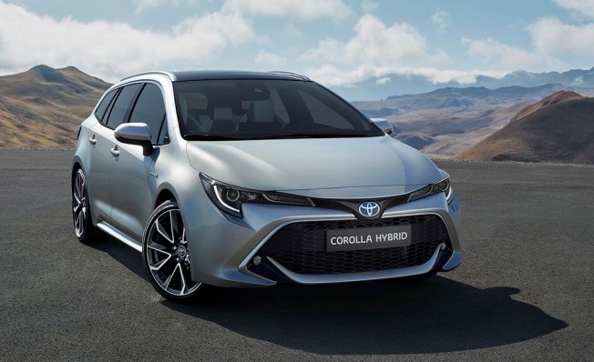 Toyota Auris Touring Sports Hybrid Toyota Auris Touring Sports Hybrid