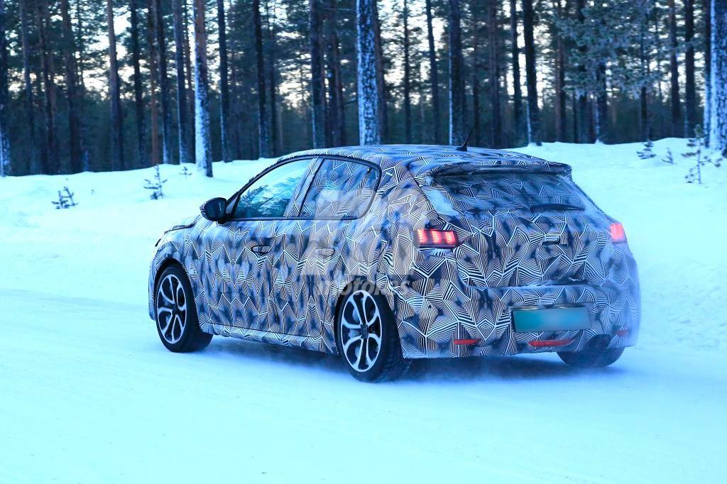 peugeot-208-prototipo-fotos-espia-201953
