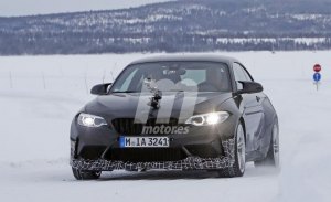 El nuevo BMW M2 CSL 2020 vuelve a dejarse ver, esta vez en las pruebas de invierno
