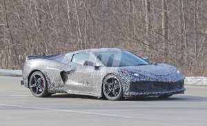 Los nuevos prototipos del Corvette C8 en una megagalería de fotos espía