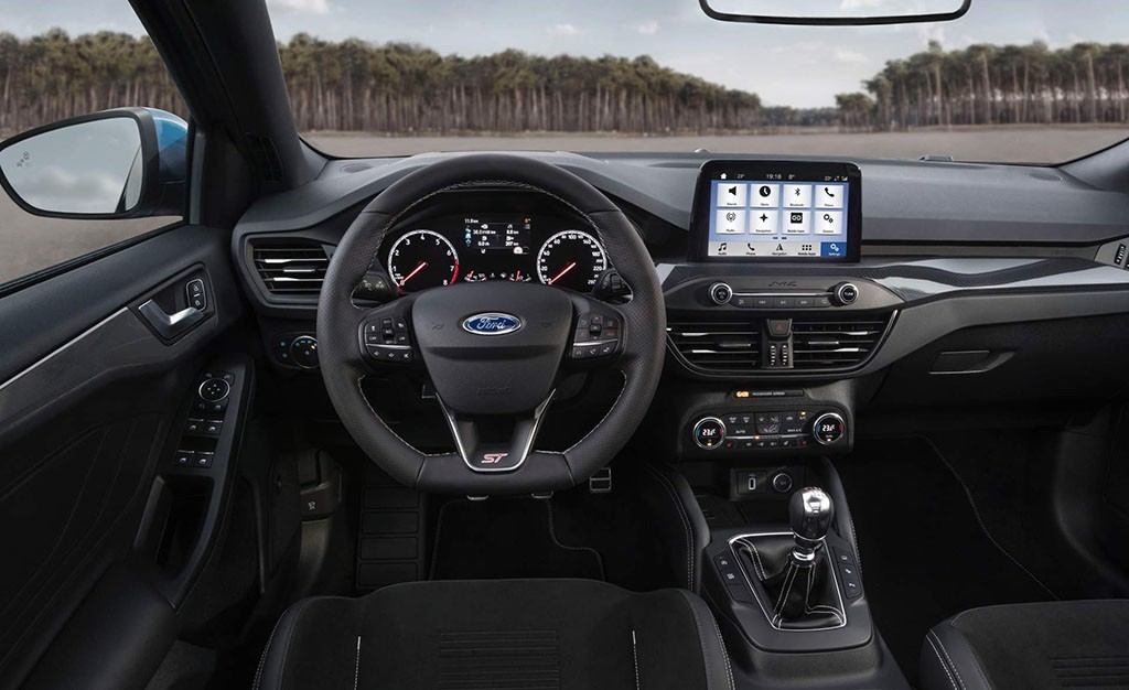 ford-focus-st-2019-201954667_10.jpg