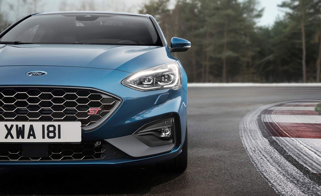 ford-focus-st-2019-201954667_7.jpg