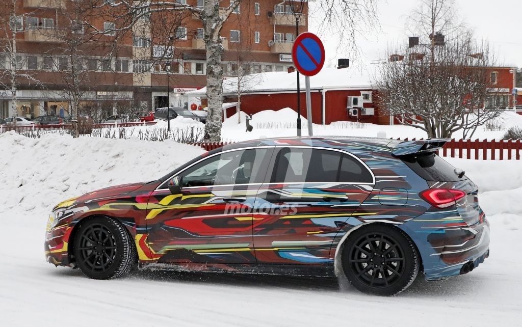 mercedes-amg-a-45-fotos-espia-201954714_