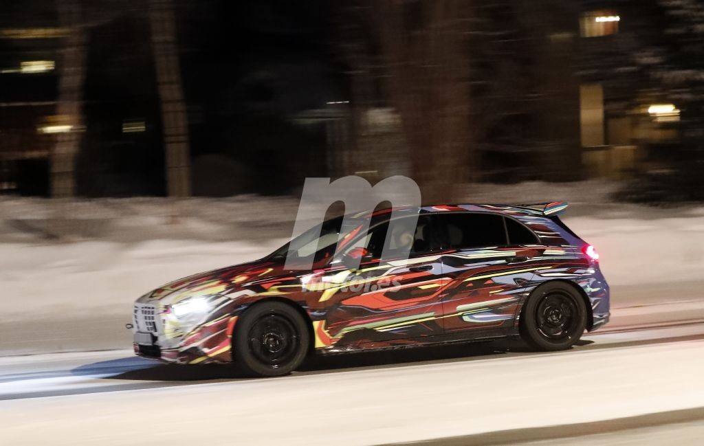 mercedes-amg-a-45-fotos-espia-201954714_
