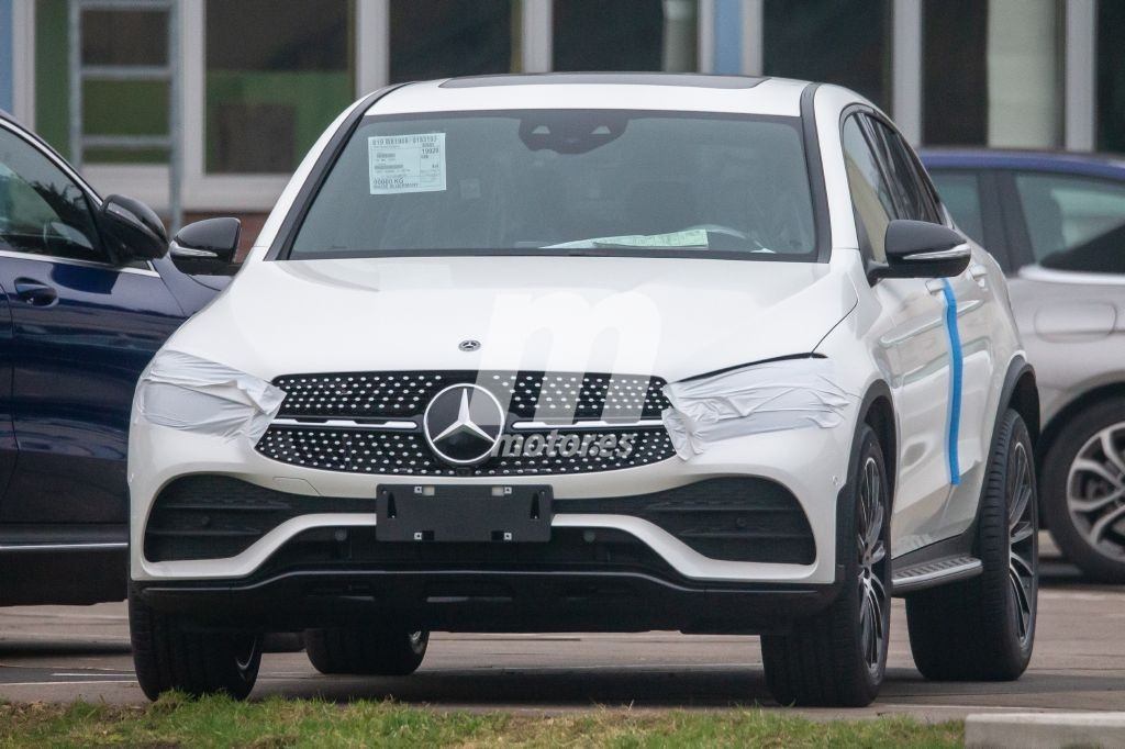 mercedes-glc-coupe-201954677_2.jpg