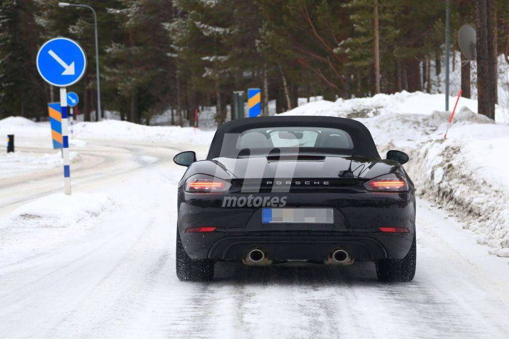 porsche-718-boxster-spyder-gt4-touring-p
