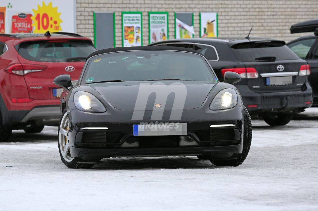 porsche-718-boxster-spyder-gt4-touring-p