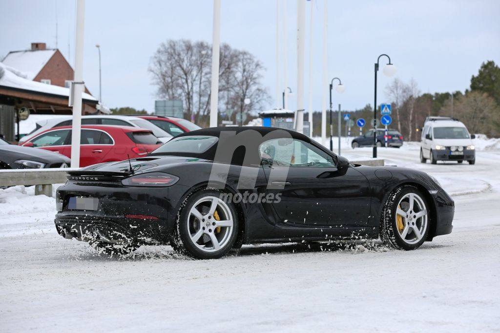 porsche-718-boxster-spyder-gt4-touring-p