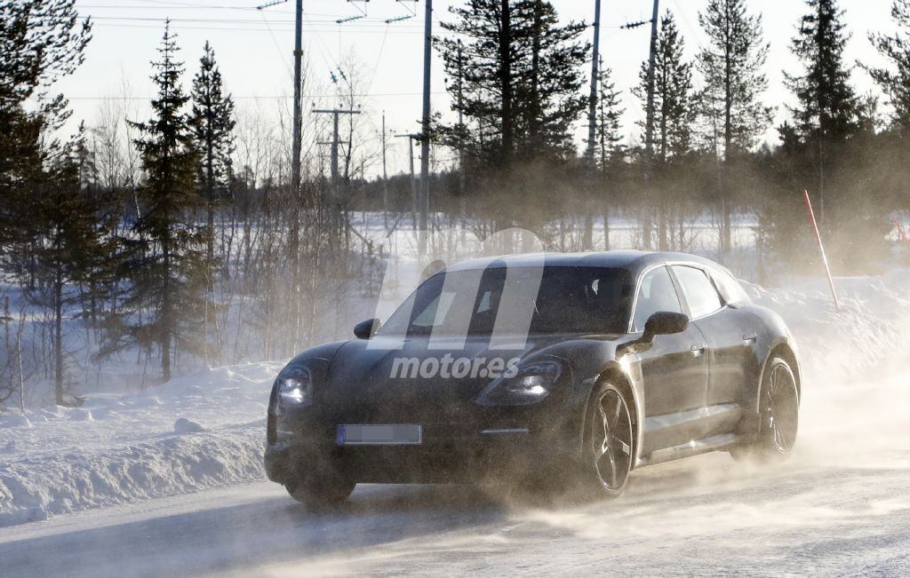 porsche-taycan-cross-turismo-201954755_1