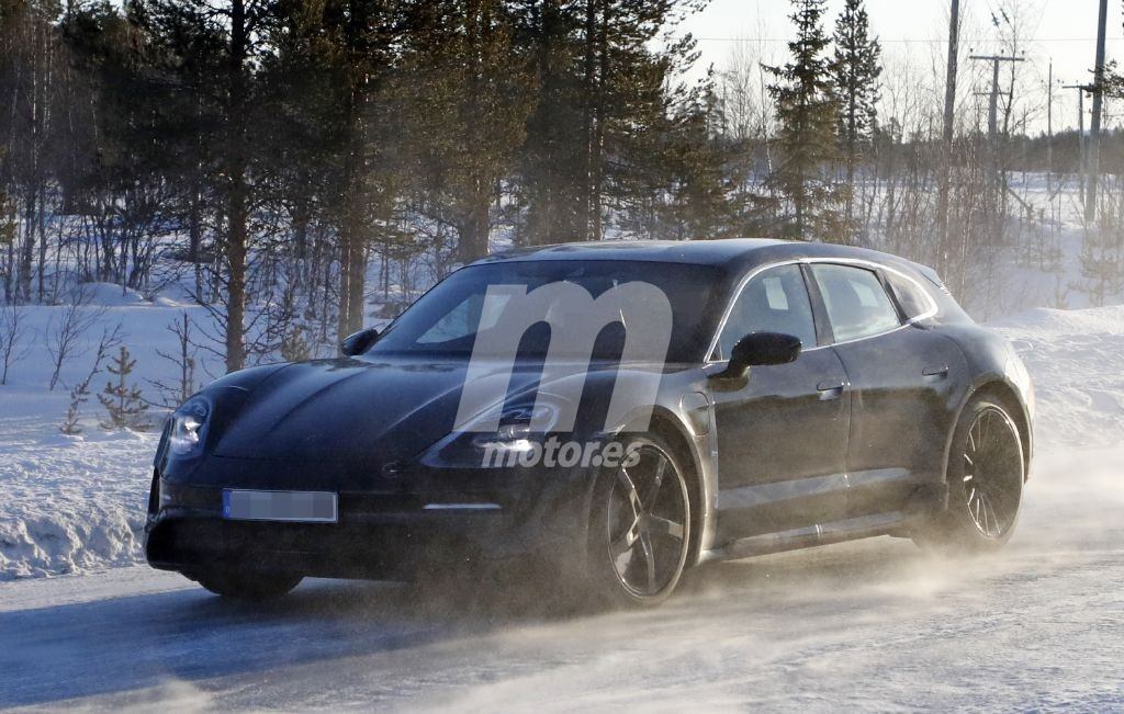 porsche-taycan-cross-turismo-201954755_2