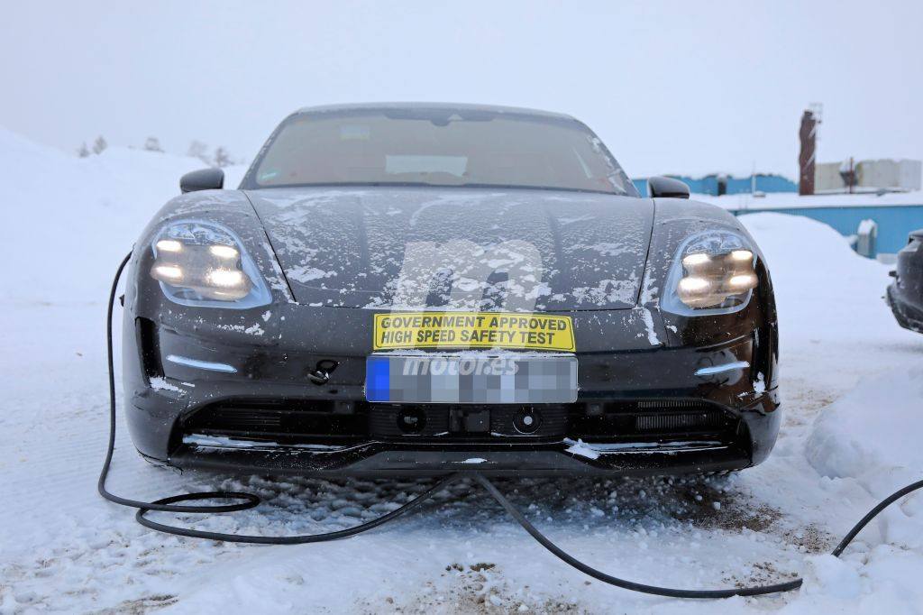 porsche-taycan-prototipo-fotos-espia-201