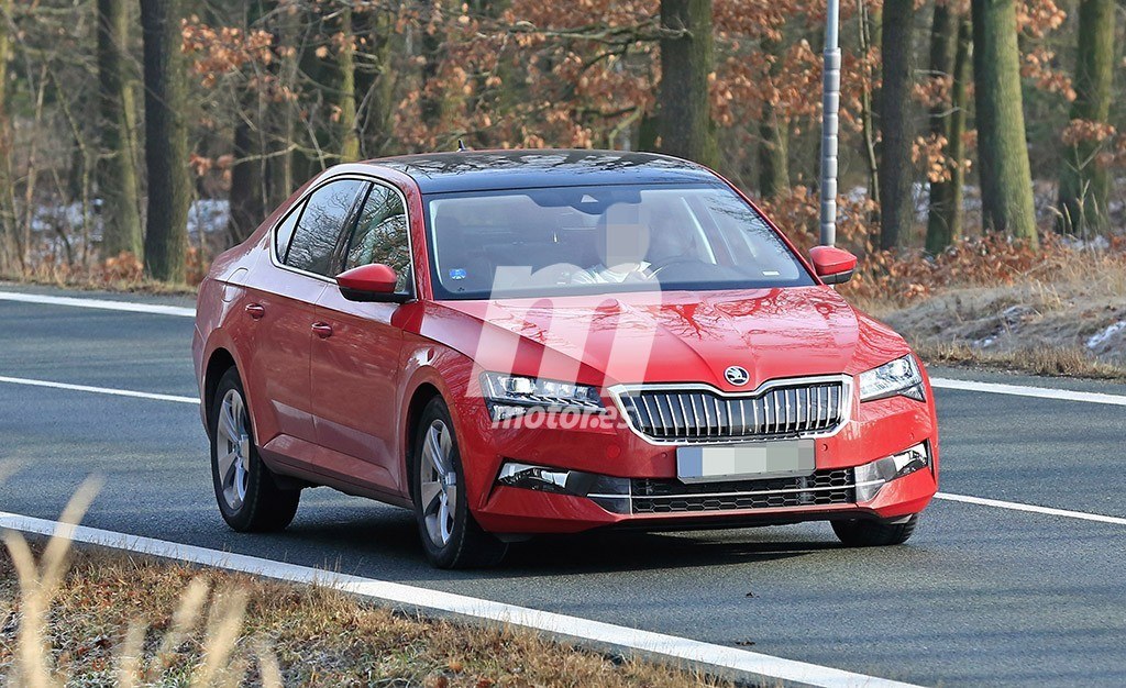 skoda-superb-2020-fotos-pruebas-desarrol