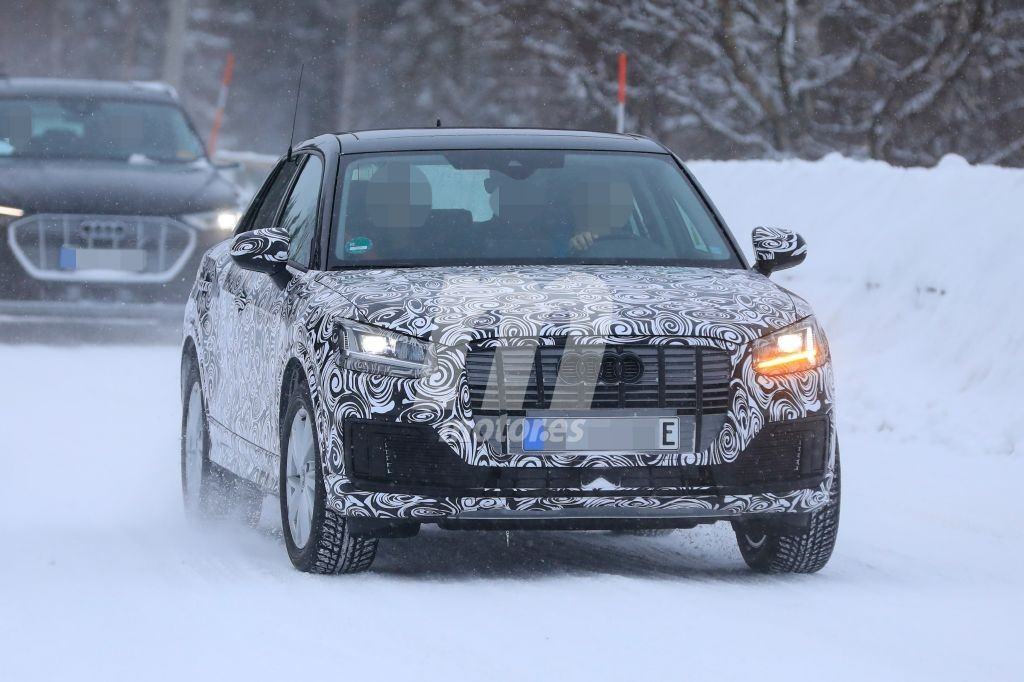 audi-q2-e-tron-201955544_1.jpg