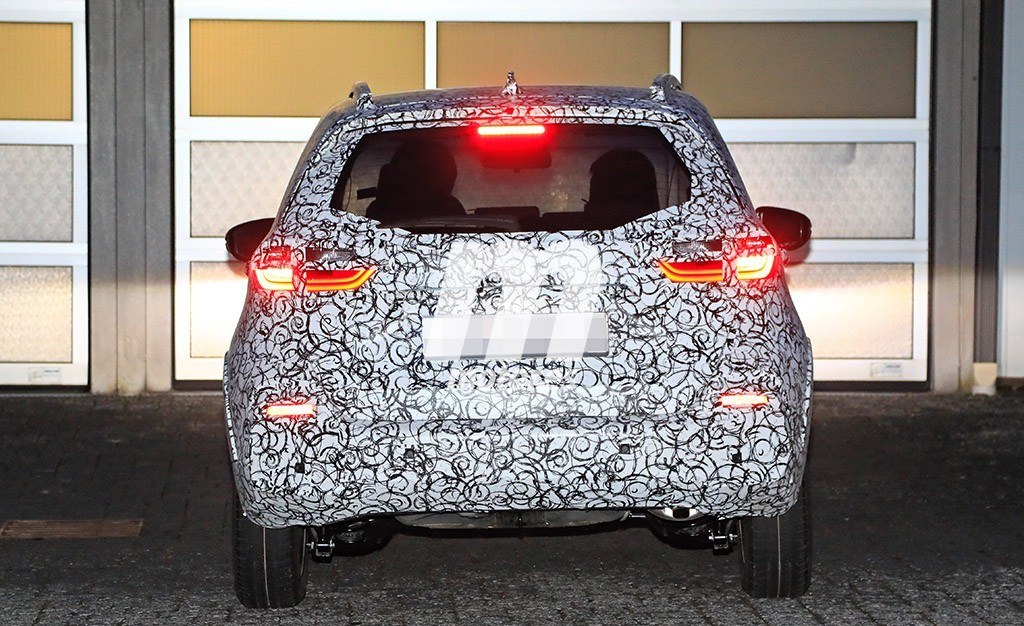 honda-jazz-crosstar-fotos-espia-20195592