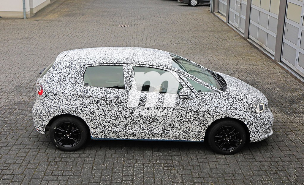 honda-jazz-crosstar-fotos-espia-20195592