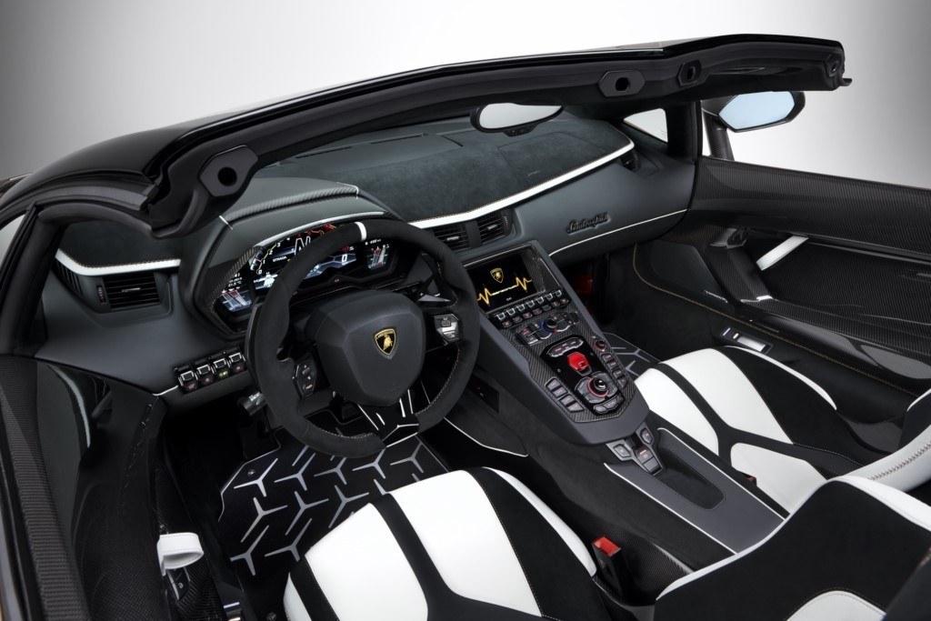 lamborghini-aventador-svj-roadster-20195