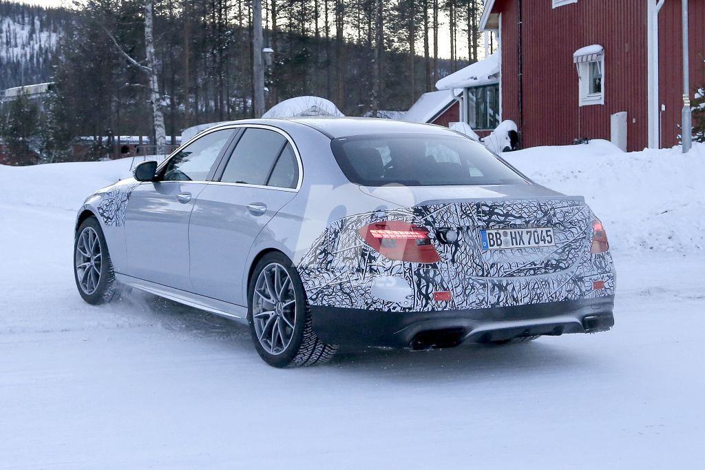 mercedes-amg-e63-facelift-fotos-espia-20