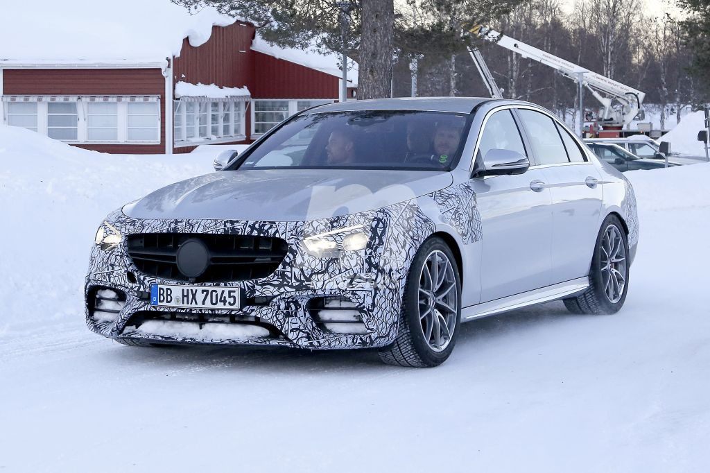 mercedes-amg-e63-facelift-fotos-espia-20