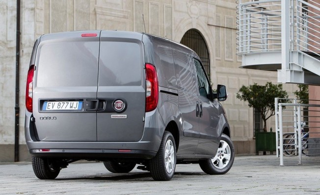 Fiat Doblò Cargo SX - posterior Fiat Doblò Cargo SX - posterior