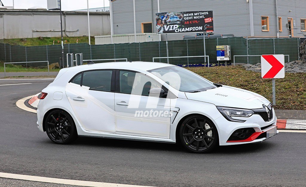 renault-megane-rs-trophy-r-2020-fotos-es