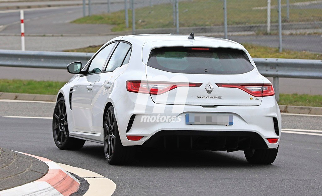 renault-megane-rs-trophy-r-2020-fotos-es