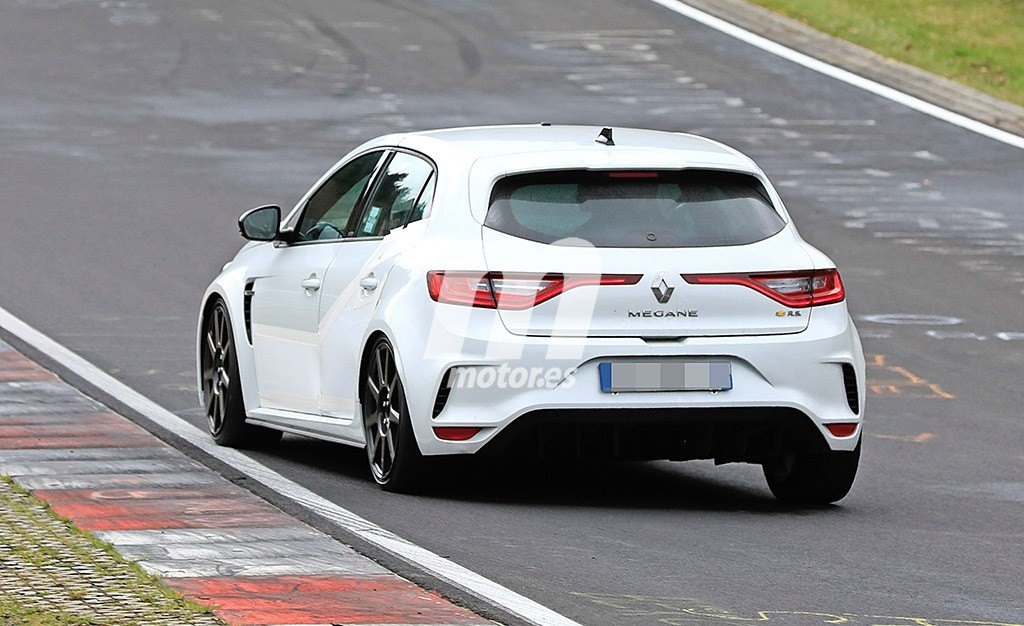 renault-megane-rs-trophy-r-2020-fotos-es