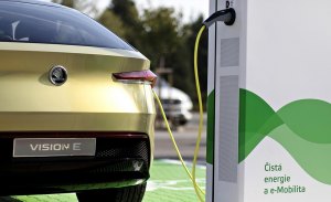 Skoda construirá 7.000 puntos de carga en sus tres fábricas de República Checa