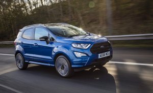 Reino Unido - Febrero 2019: El Ford Ecosport supera sus límites
