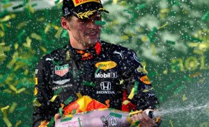 Verstappen le da a Honda su primer podio desde 2008: "Se lo han merecido"